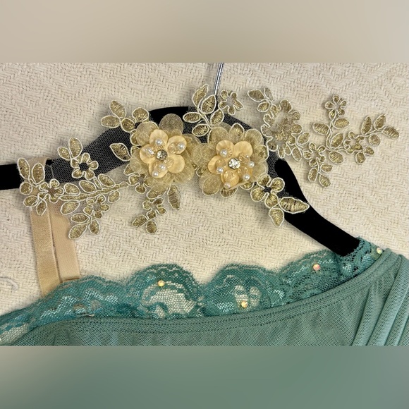 Weissman Sage Green Lyrical Costume, Size Large Child. - Picture 4 of 5